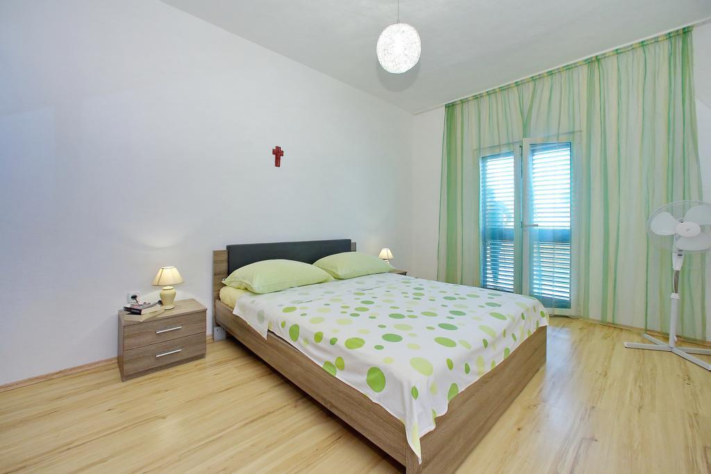 Apartments Kero ビビニェ エクステリア 写真